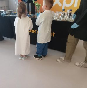 203bf50a-d8af-47b8-b9e5-f6f7dfc5a282